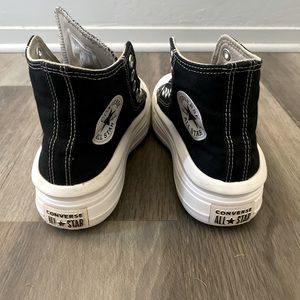 Chuck Taylor Platforms - Women size 6.5